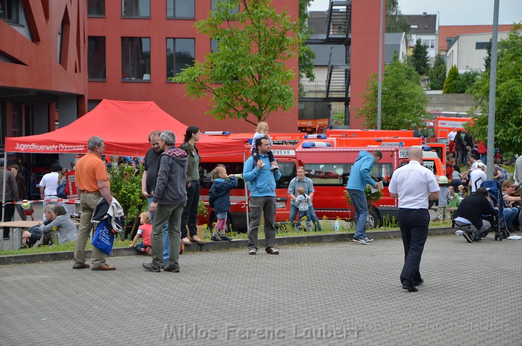 Tag der Offenen Tuer BF Koeln Weidenpesch Scheibenstr P288.JPG